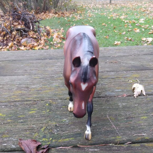 Breyer Zips Chocolate Chip #1197 Limited Edition 2003 - Picture 7 of 14